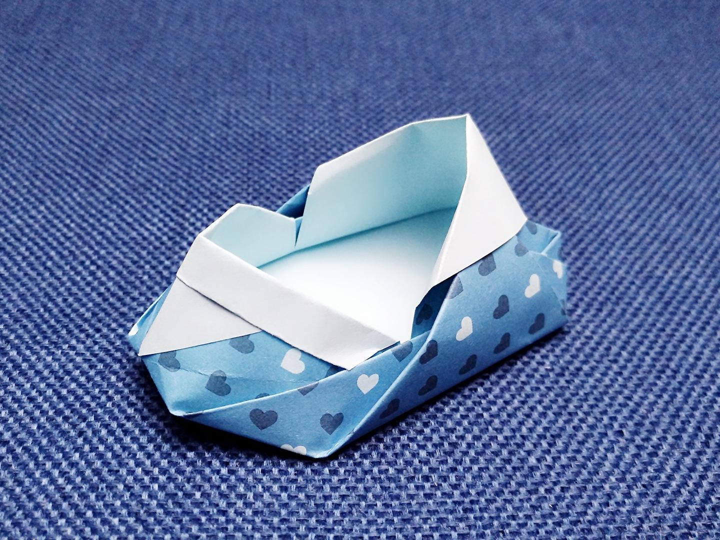超级简单折纸小鞋子图片