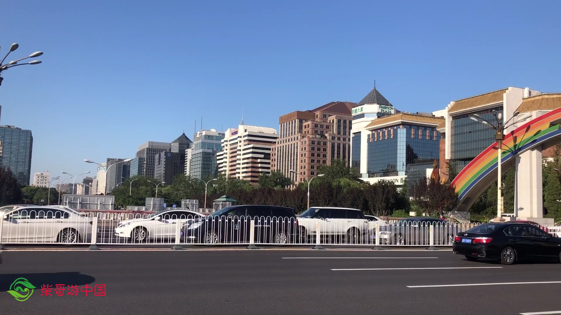 转一下北京长安街上复兴门外有哪些建筑景观