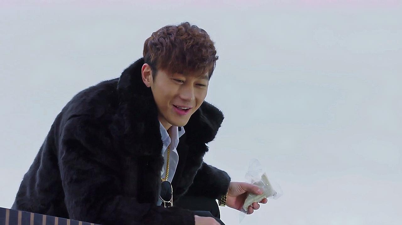 01:16  来源:好看视频-东北插班生真逗,用一口东北土味情话撩台湾