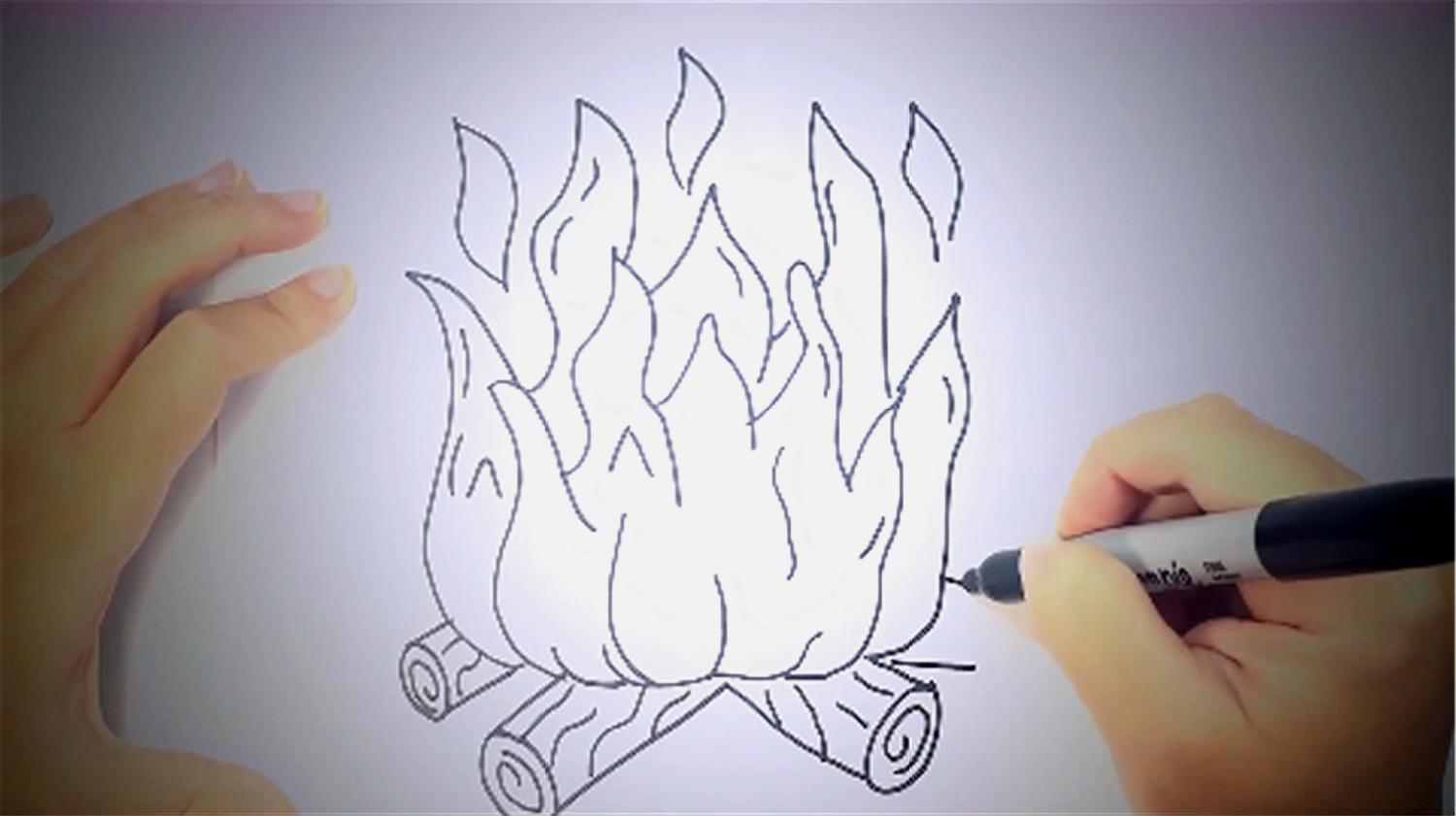 4火的简笔画步骤:先画出一个不规则形状当做火,再给火焰下面画上木柴