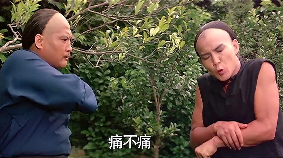 《败家仔》:洪金宝才是好师傅,教的功夫实用性极高
