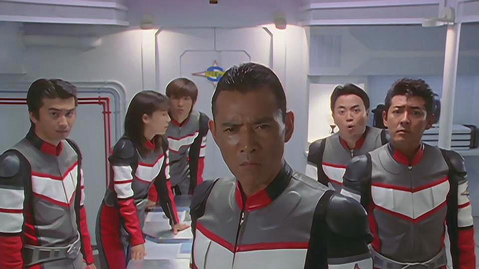 20日本动漫之早教--戴拿奥特曼:宇宙船无生命反应,胜利队决定发动