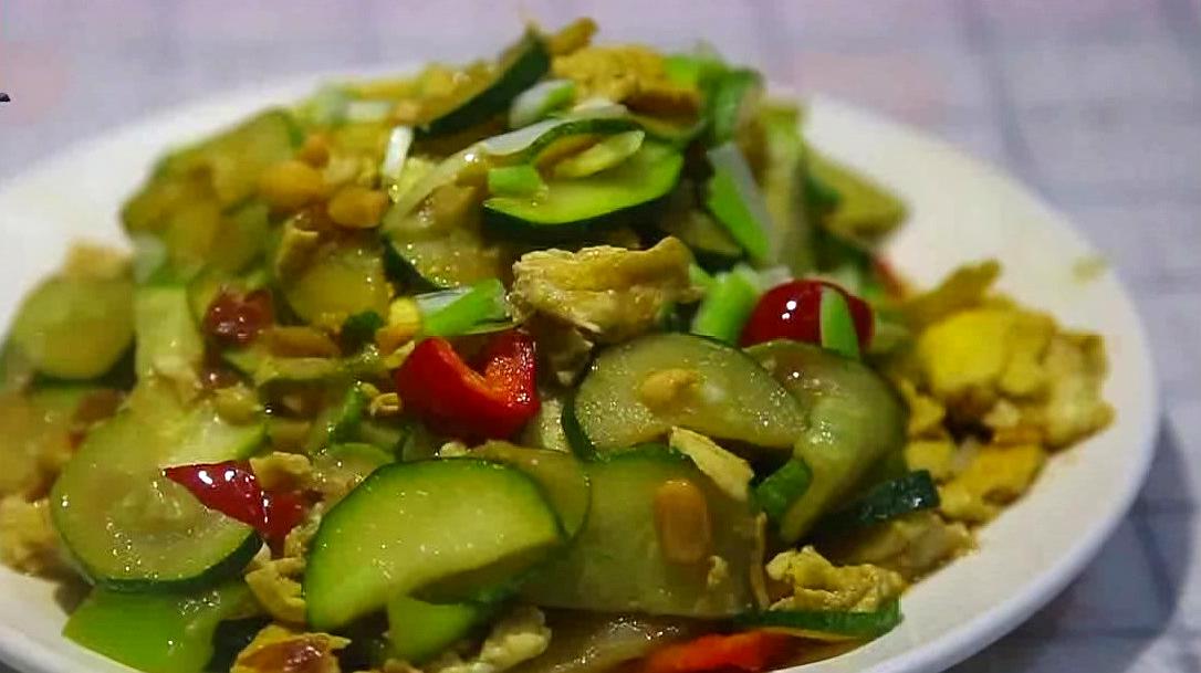 家常菜方瓜炒鸡蛋,步骤详细操作简单,适合厨房小白!