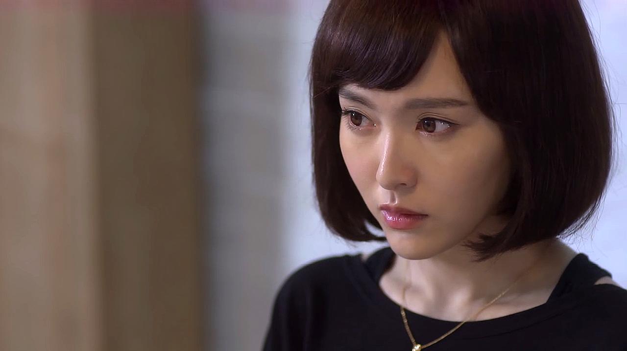 何以笙箫默:以琛不断提问默笙,可是当问到这个问题默笙沉默了!