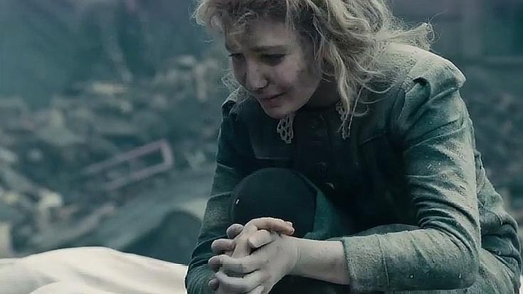 战争童话,《偷书贼》精彩片段速看,苟且偷生之下的人性光辉!