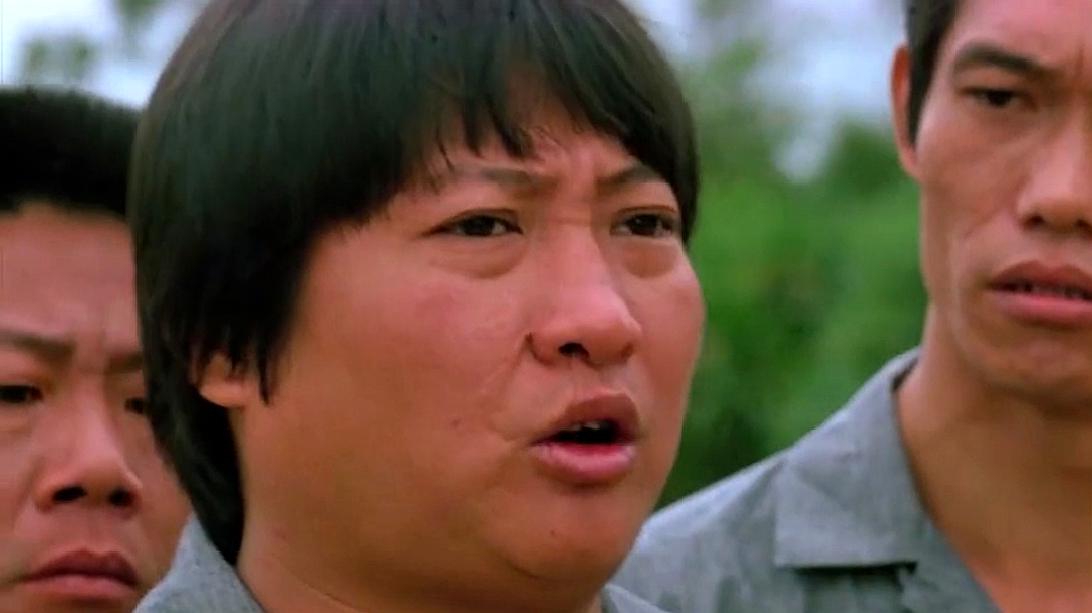 福星高照:洪金宝这大佬气势属实强势!结果镜头一转,瞬间笑喷