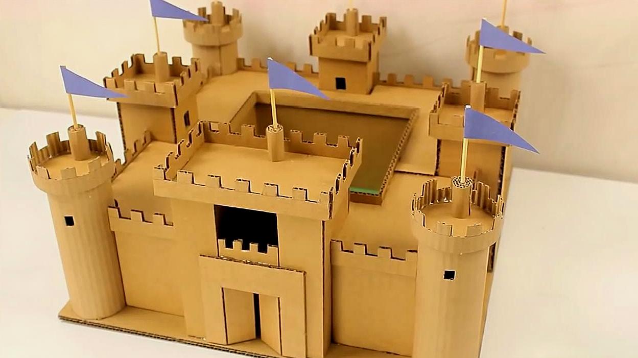 手工牛人教你用纸板制作一座城堡,收藏起来和孩子们一起动手做