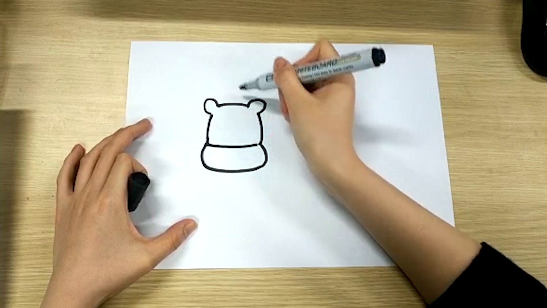 02:07  来源:腾讯视频-亲子简笔画:奶牛妈妈画画 服务升级打开原