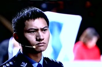 湖北枣阳姚刚撞人_百度视频搜索