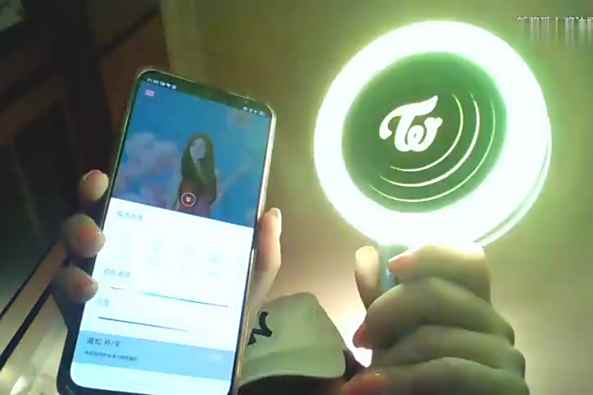 Twice成员应援棒 百度 Twice成员应援棒 百度