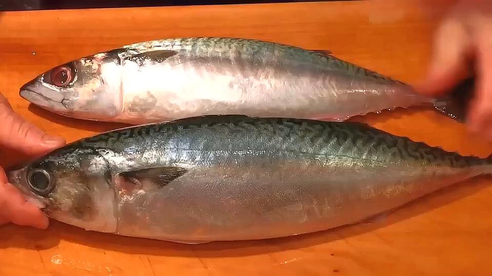 鲭鱼应该怎么做才好吃呢?