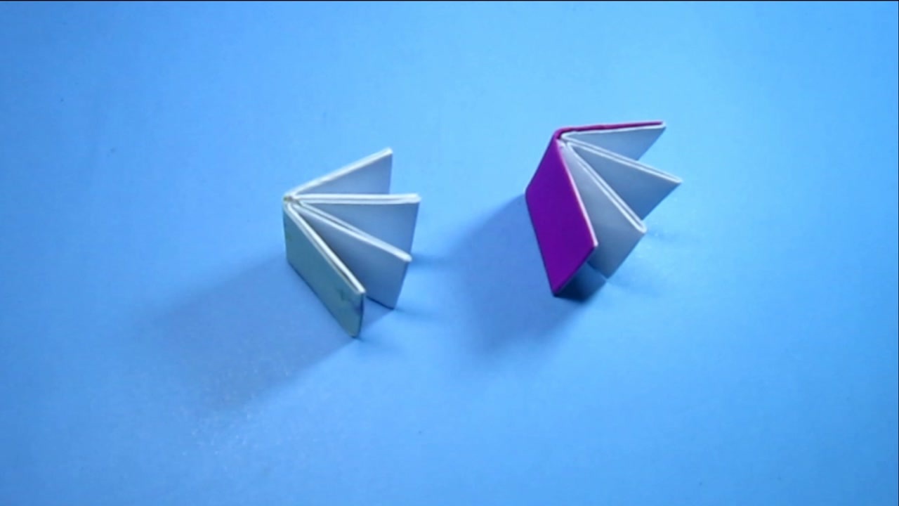 一张正方形纸就能折出漂亮的笔记本,简单的折纸小书本