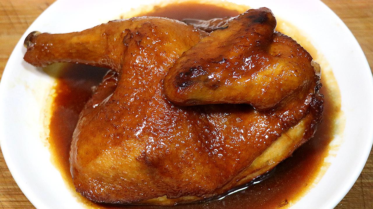 大厨教你鸡肉的新做法,不炒不红烧,鸡肉鲜嫩入味,比红烧肉好吃