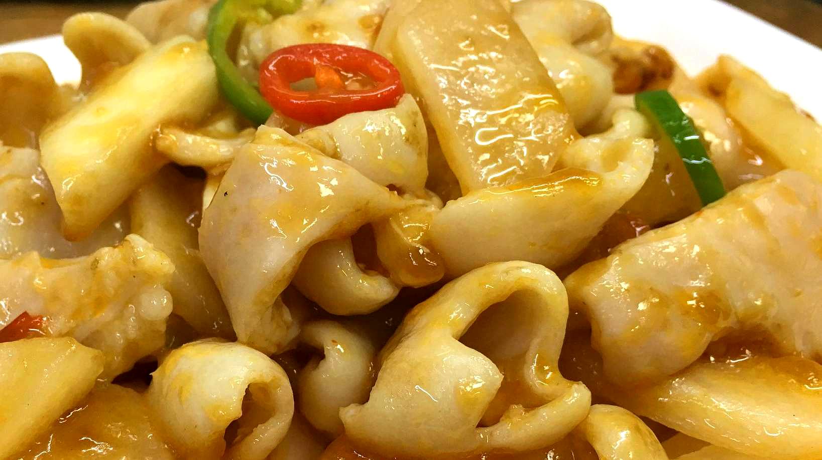 饭店的酸辣猪肠那么好吃,爽口无异味,原来窍门都在这里!