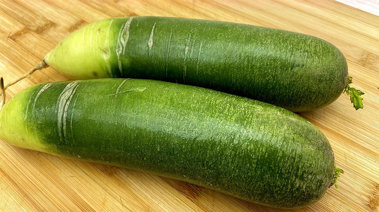 青萝卜最简单的腌制方法?