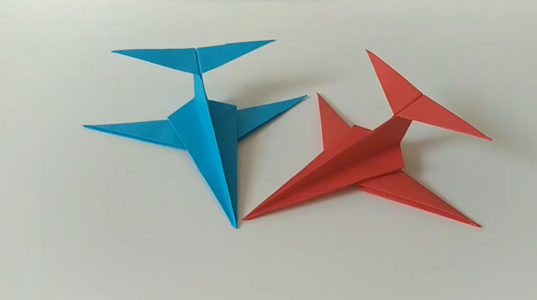 折纸飞机,一张纸搞定,非常漂亮,步骤简单