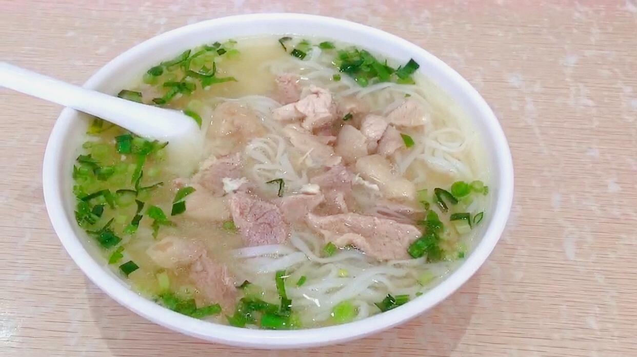 服务升级 2后安粉:海南特色美食后安粉,鲜肉肥肠拌葱花,汤鲜
