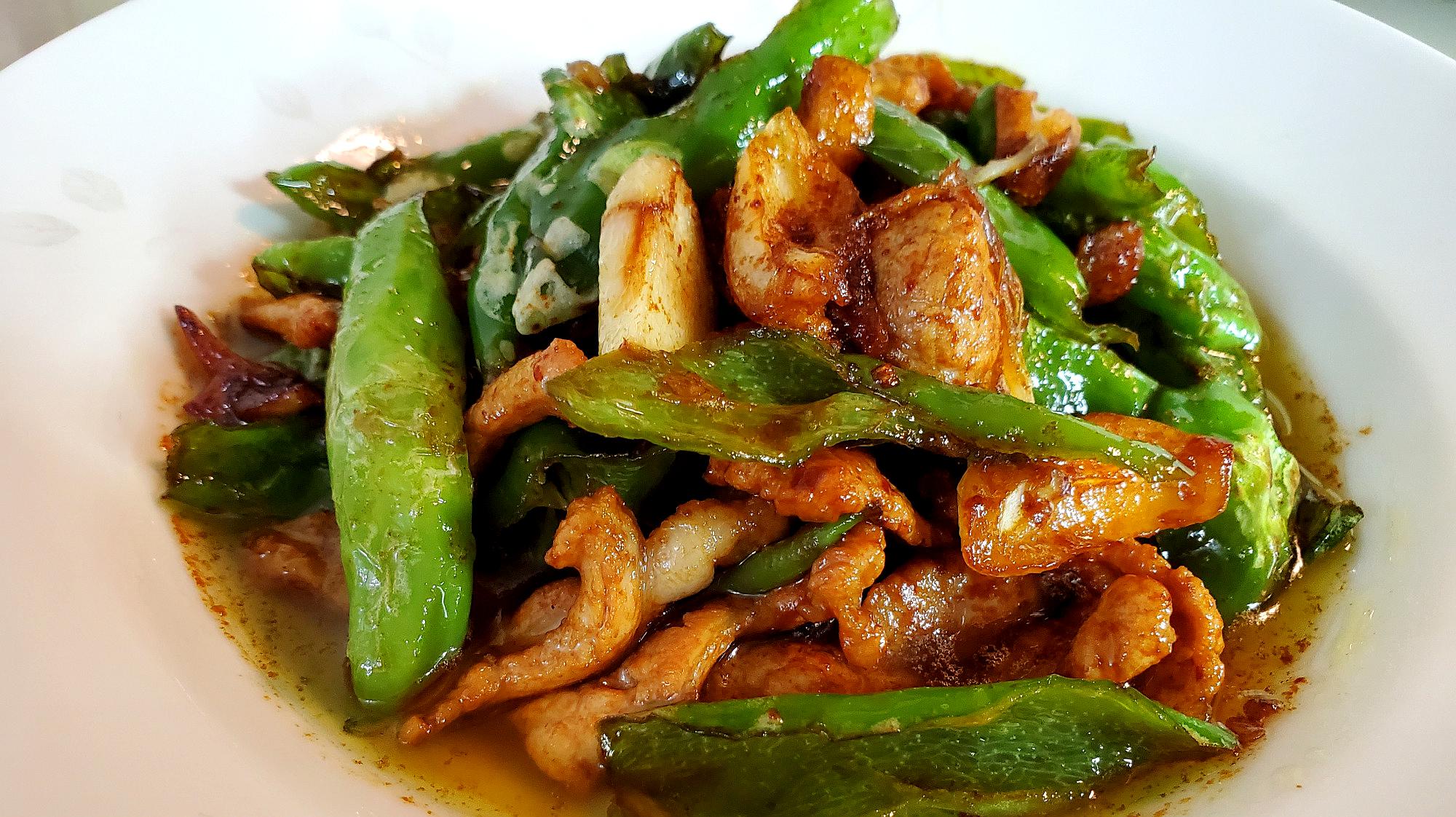 湖南人最爱吃的辣椒炒肉,更是长沙招牌菜,来看看家常做法