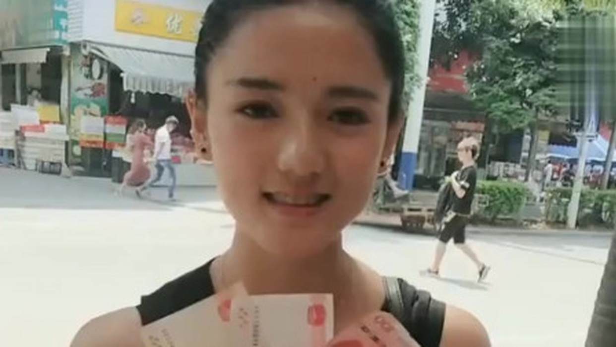 偶遇缅甸小姐姐,300人民币能换多少缅币,这一幕太意外了