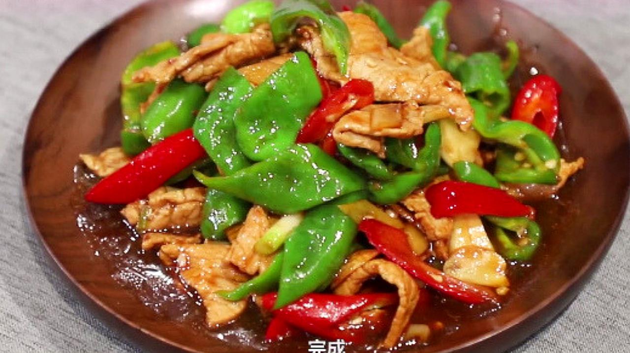 小炒肉最正宗的做法 麻辣滑嫩的口感让你欲罢不能