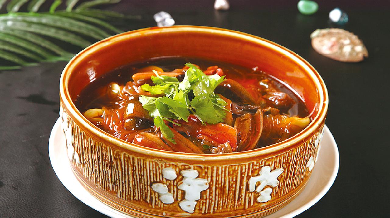 各有各的色彩 07:30 来源:好看视频-大烩菜怎么做菜好吃,原来做法