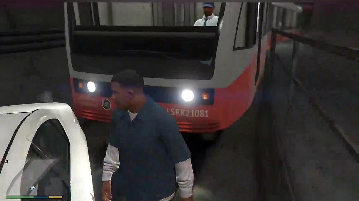 gta5:小富开车拦地铁会怎么样?