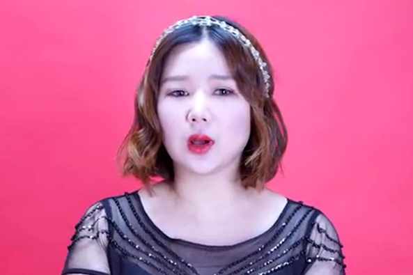 天蝎男直勾勾的盯着你 百度