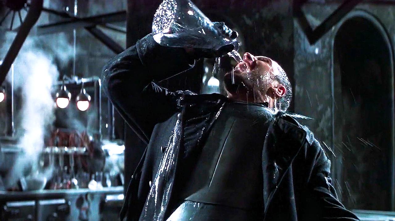 32011年,电影《忧郁症》上映,该片讲述了刚结婚即患上忧郁症的贾斯汀