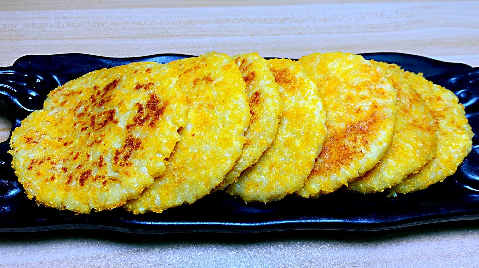 我家最爱的苹果早餐饼,软糯鲜香,营养又解馋,出锅全家爱吃