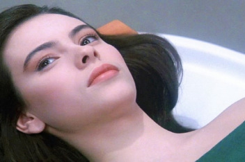 宇宙天魔女主角_百度视频搜索