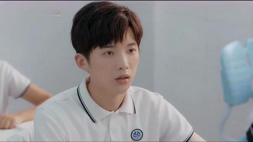 《时光与你都很甜》剧情大盘点,看看高中的双向暗恋有多甜