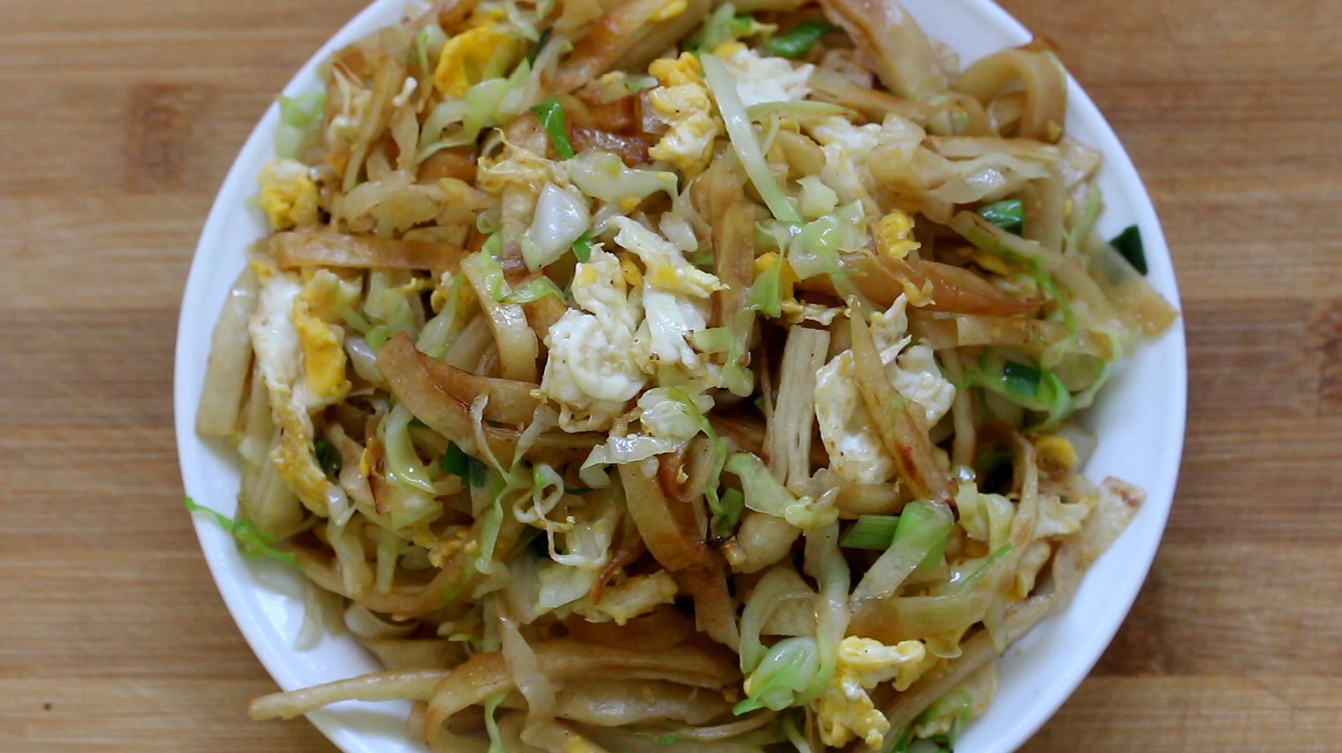 鸡蛋炒饼怎么做好吃