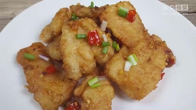 家常菜特色营养美食 椒盐鱼片