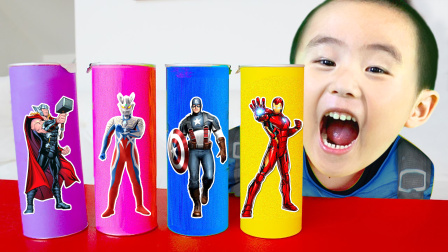 悟熙宝宝神奇薯片食玩玩具,变身奥特曼超级英雄打怪兽,最后哪个英雄赢