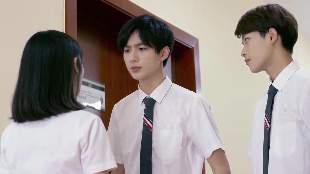 《恶魔少爷别吻我》分集剧情介绍,安初夏韩七录演绎异样情愫