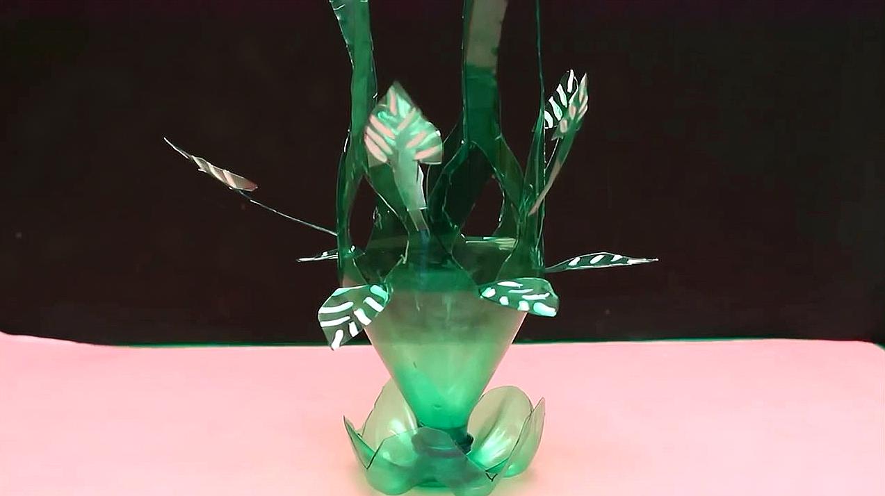 怎么制作手工花瓶?