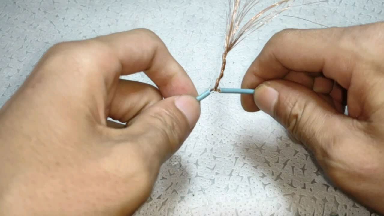 电工师傅都不教的软铜线接线方法,电线拉断,电线接头都没拉开
