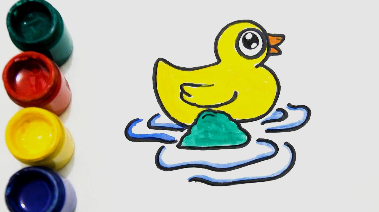 游泳的小鸭子简笔画图片