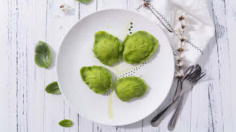 味库美食视频【快手菜】: 豌豆苗树叶饺子