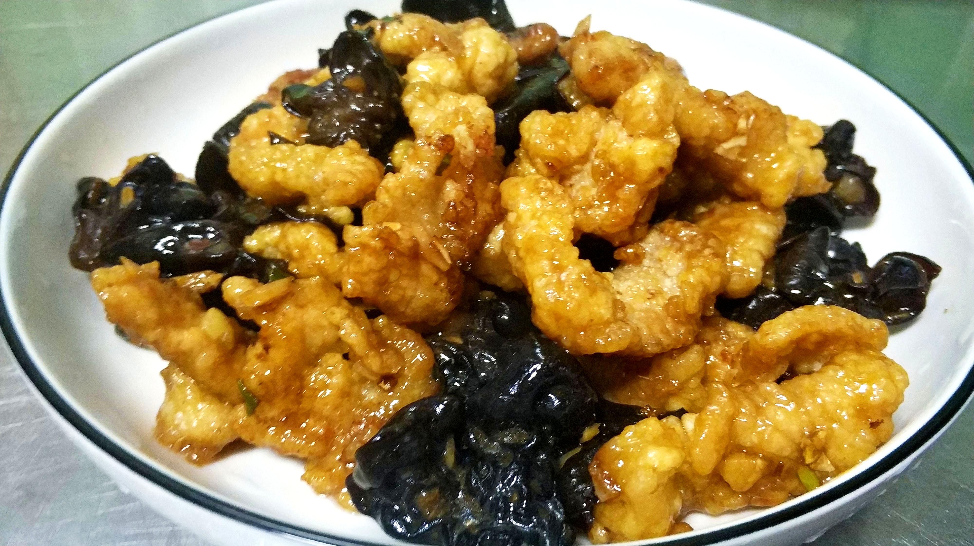 外酥里嫩,香滑可口的合川肉片