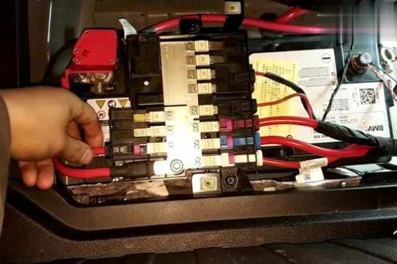 宝马x5漏电故障案例 百度