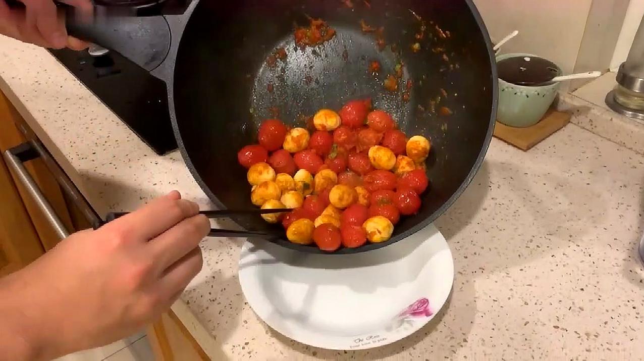 小番茄炒鹌鹑蛋图片图片
