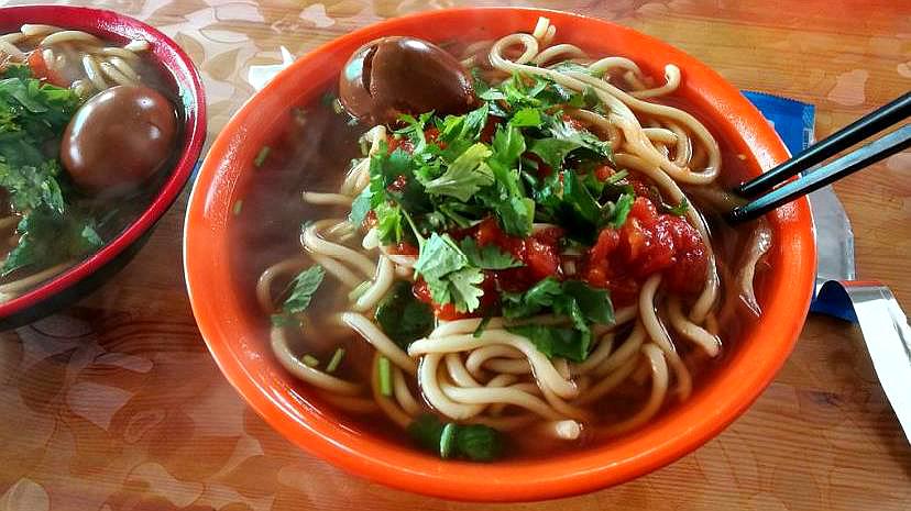 泡馍,料包不少牛肉一大块,不来西安也能吃泡馍了 服务升级 2荞面河捞