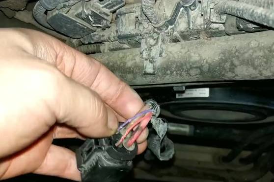 宝马x5漏电故障案例 百度