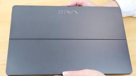 Vaio Z可翻转笔记本评测 爱言情