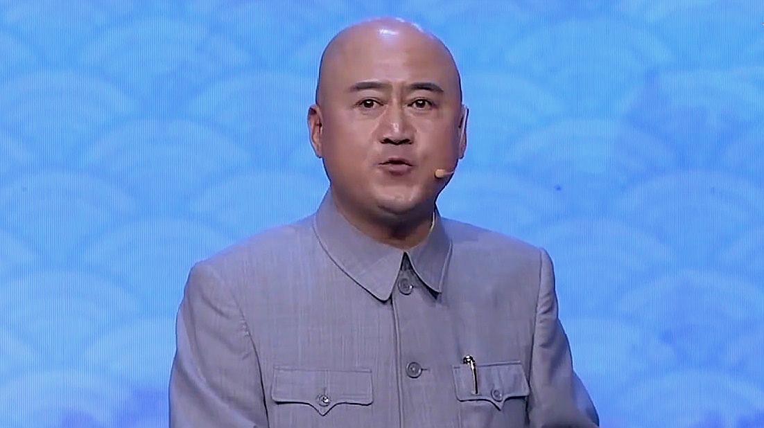 方清平说单口相声,讽刺现在美女都一样,著名主持人倪萍助演