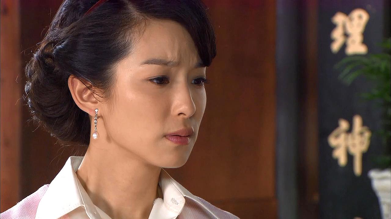 九丹:她俩这是做了什么事情,敲个门就给吓成这样子