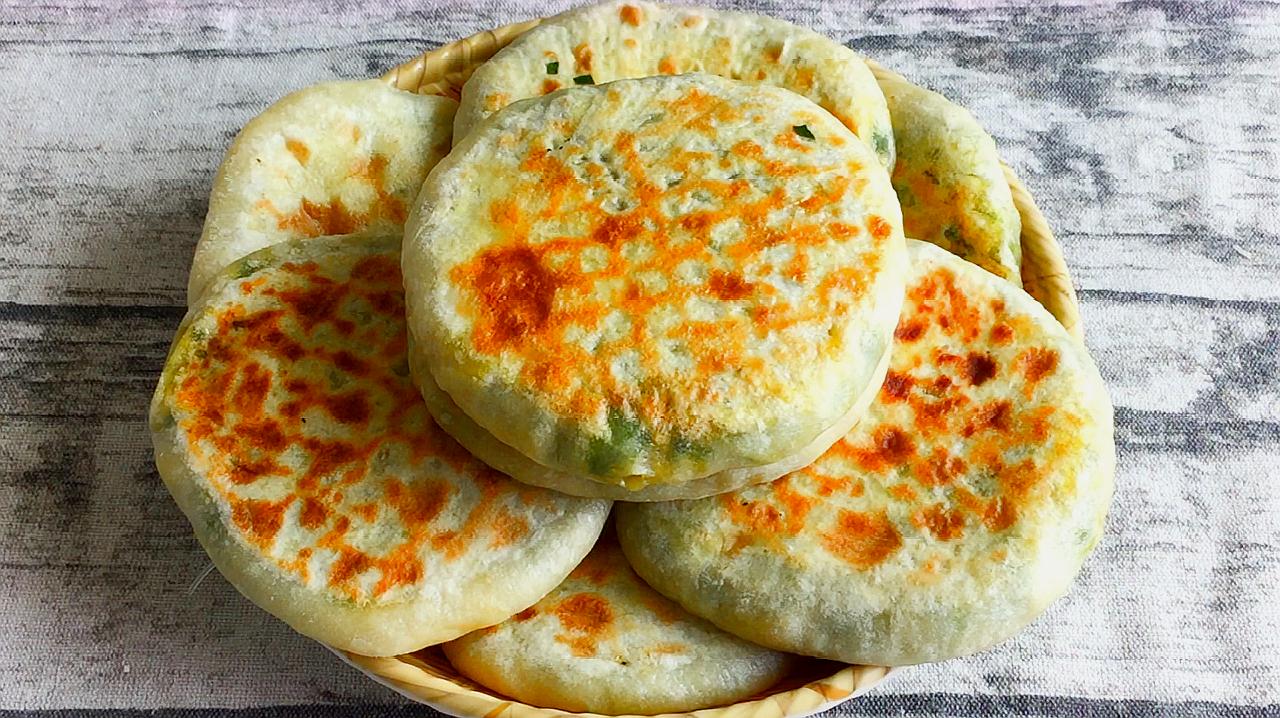 韭菜鸡蛋馅饼,掌握2个关键点,个个柔软鲜香,做法简单讲解详细