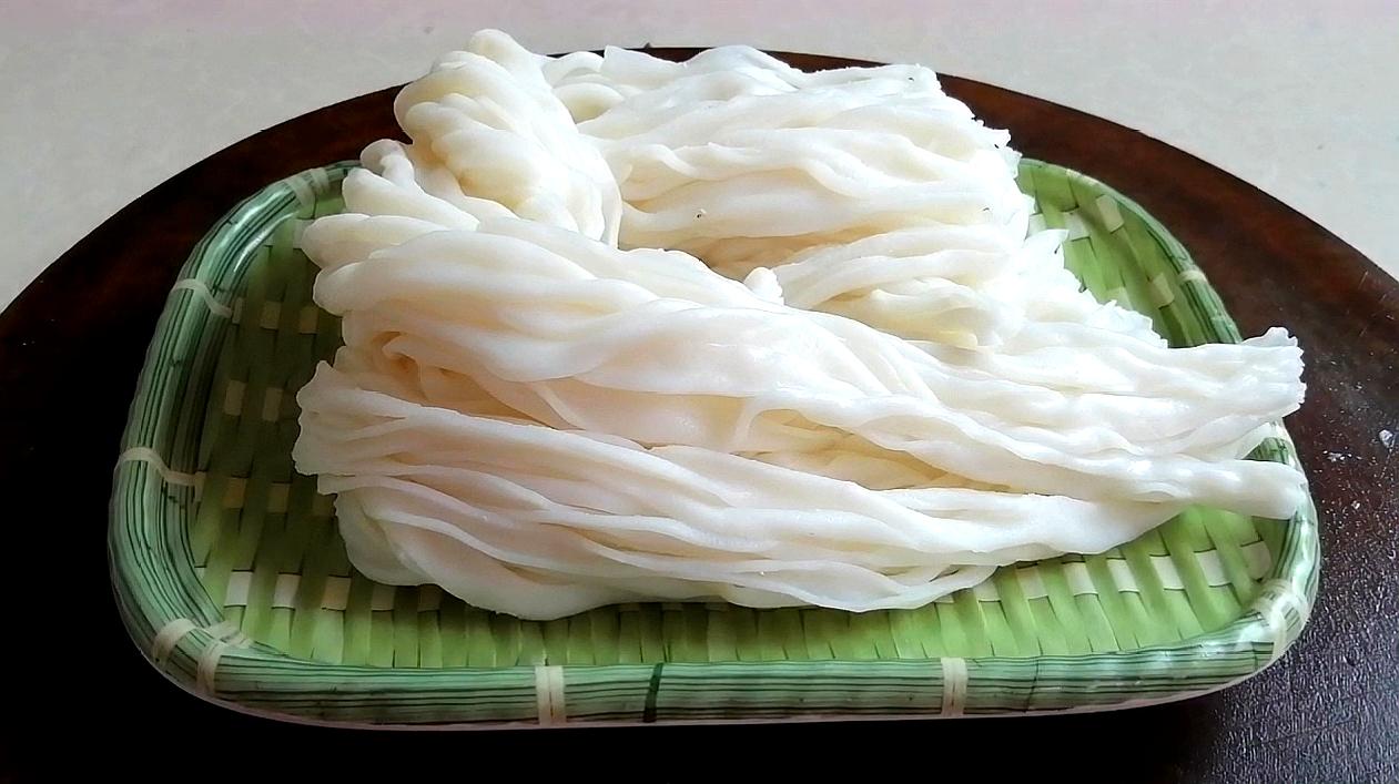 河粉的家常做法,好吃又营养!